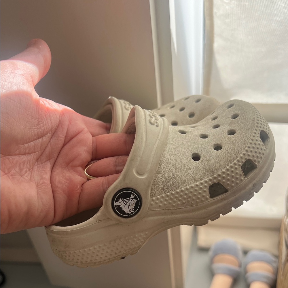 CROCS Kids Classic Clog in Light Tan